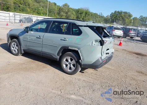 2020 Toyota Rav4 Hybrid Xle z USA, uszkodzony, nr VIN 2T3RWRFV3LW062554